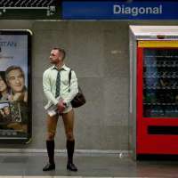 Con el frío que hace y sin pantalones, la última quedada de Improve Everywhere