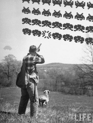Lunes. Calor. Space Invaders...